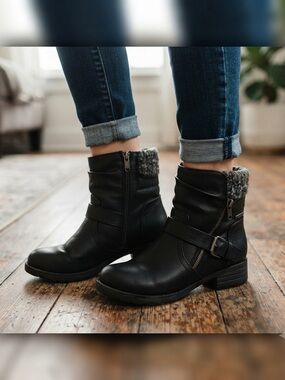 Black and Gray Combat Boots with Knit Cuff and Buckle
